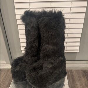Ellie Black Faux Fur Platform Boots